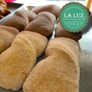 panaderia-la-luz-pan-dulce